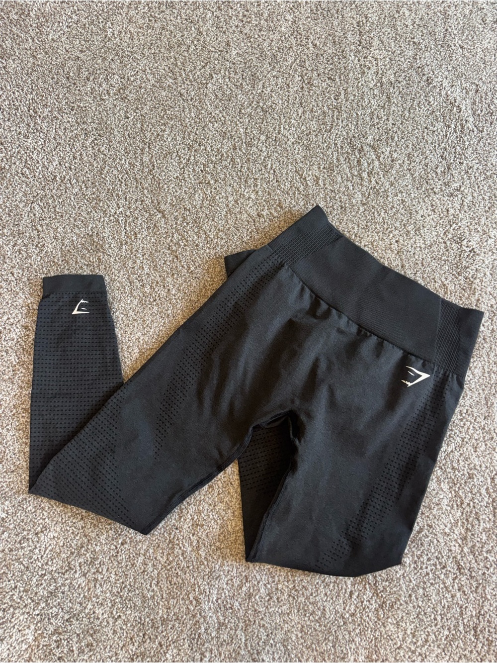 Gymshark Black/Dark Grey Seamless Leggings